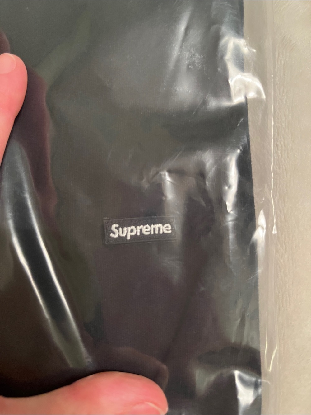 Supreme Small Box Tee - Picture 4 of 6